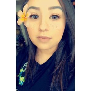 Meet your Posher, Hazel